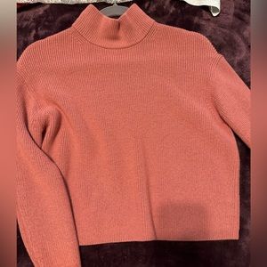 Lululemon cropped sweater